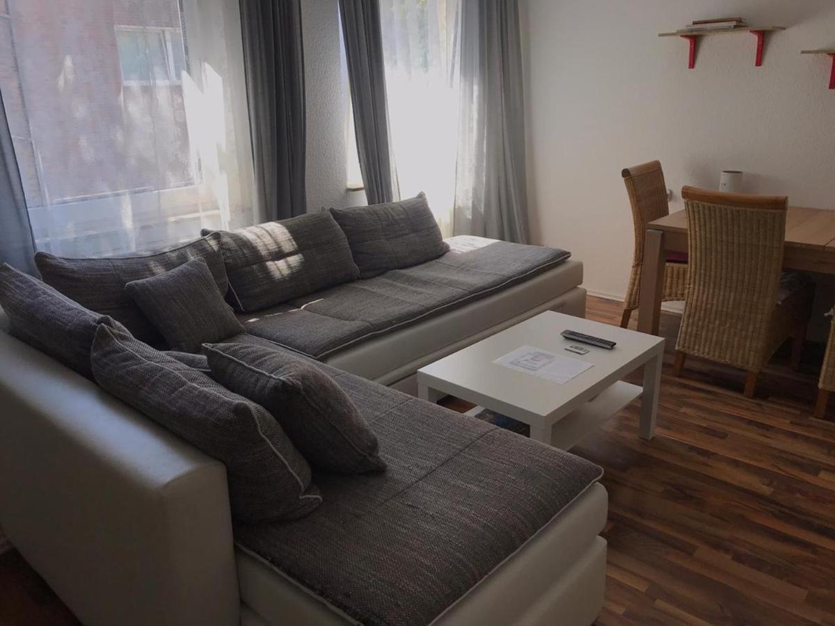 Grosse Ferienwohnung An Der Rheinpromenade Three 뒤스부르크 외부 사진