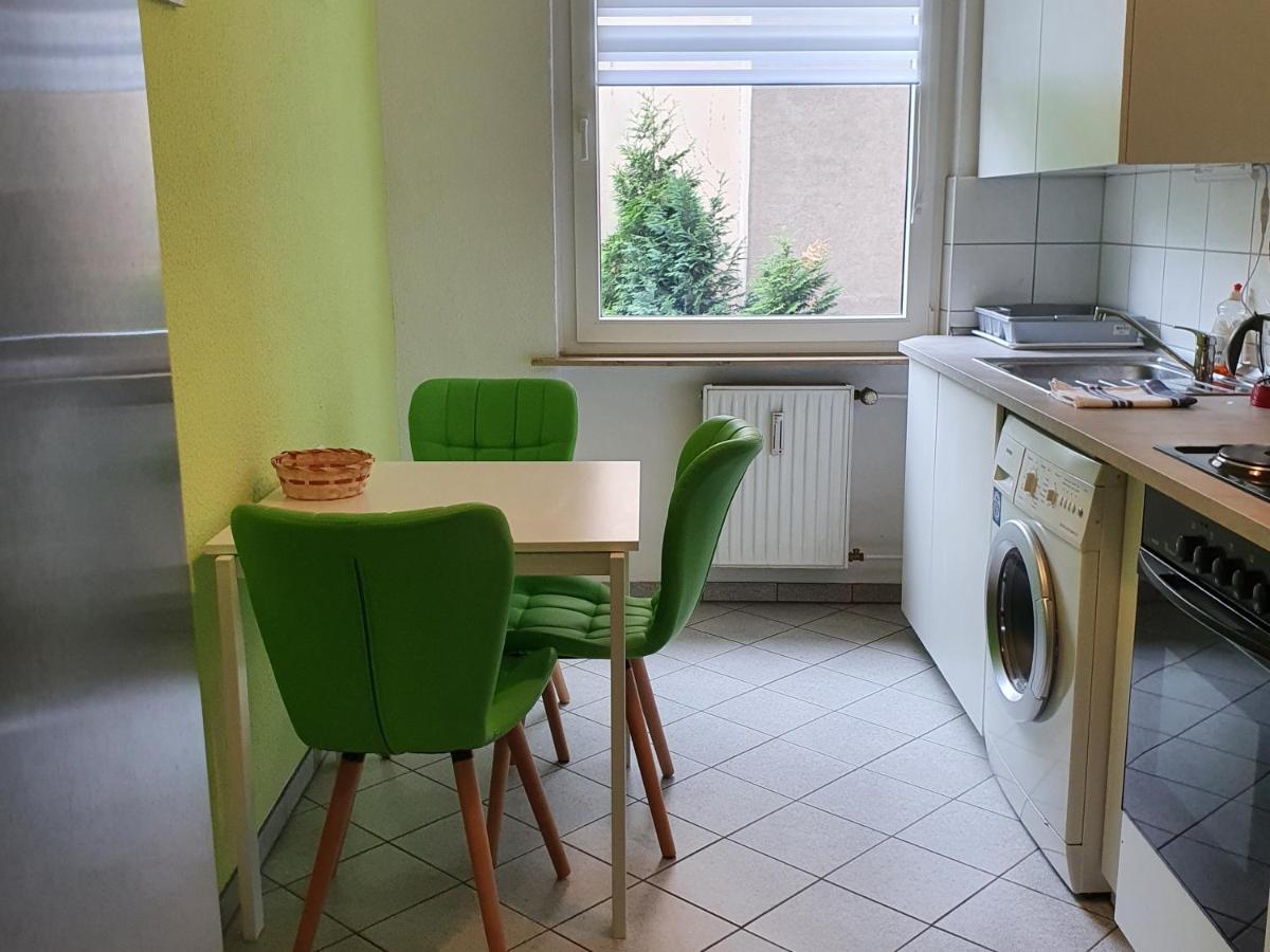 Grosse Ferienwohnung An Der Rheinpromenade Three 뒤스부르크 외부 사진