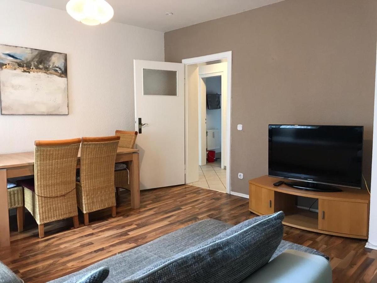Grosse Ferienwohnung An Der Rheinpromenade Three 뒤스부르크 외부 사진
